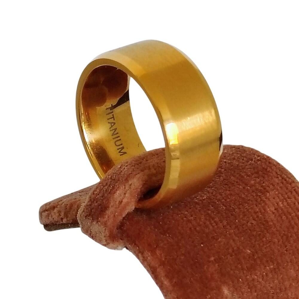 Mens size 9 Gold Tone Titanium Beveled Edge Brushed Finish Wedding Band Ring NEW